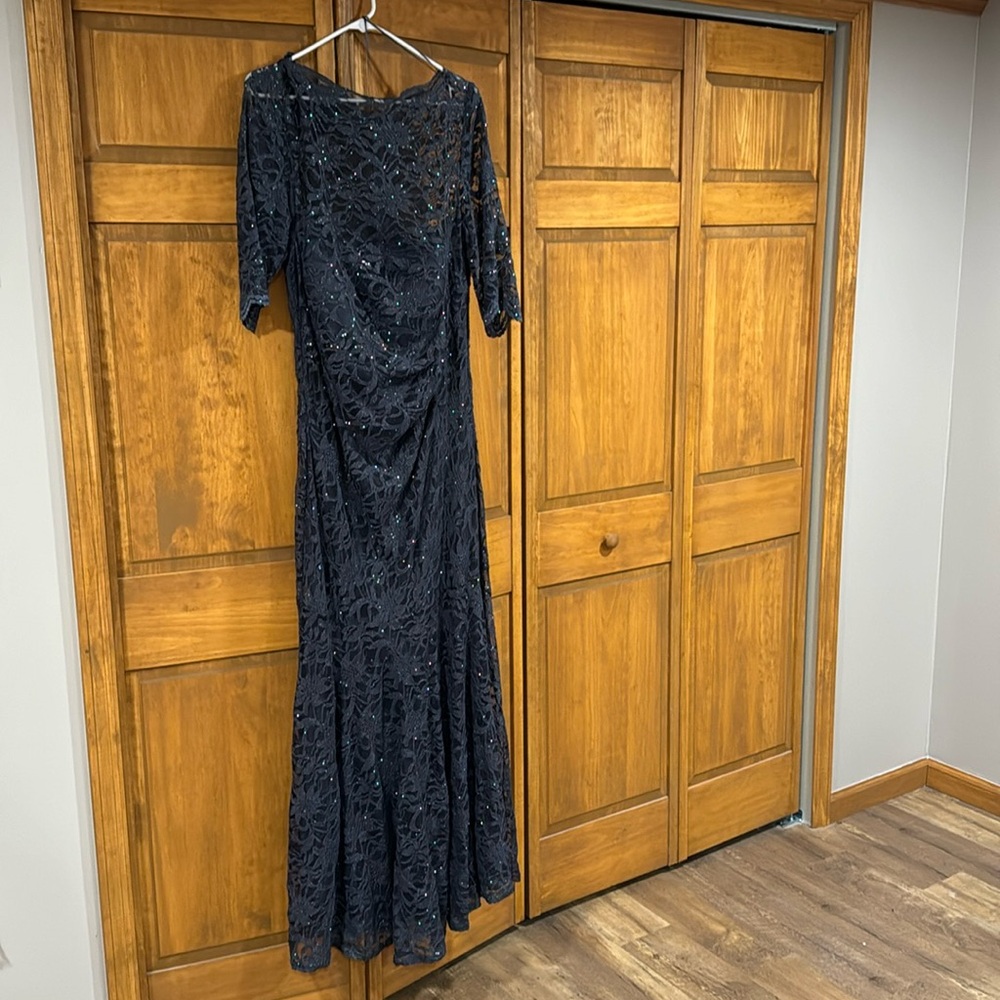 Mother of the B/G mermaid dress